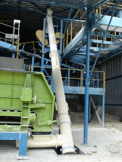 bentonite, crushed glass, aluminum granulate, carbide dust, corundum pulp, cast iron and steel, chips, cast iron and steel balls, magnesite, manganese ore, nickel, scale, glass batch, glass, heavy metals, Stanislav Rataj, Rataj a.s., conveyor, screw conveyor, spiral screw, biogas, biogas station, metallurgy, heavy industry, belt conveyor